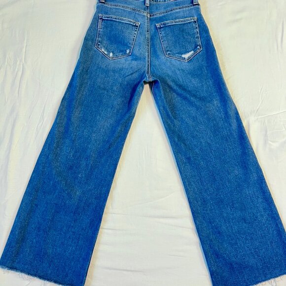 Paige Anessa Cropped Jeans Size 26 Raw Hem Medium Wash - Picture 4 of 9